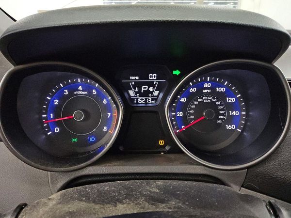 2016 HYUNDAI ELANTRA