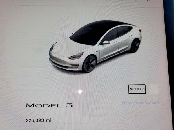 2022 TESLA MODEL 3