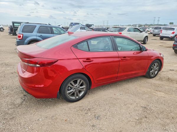 2018 HYUNDAI ELANTRA