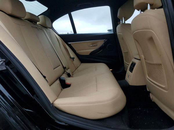 2018 BMW 330