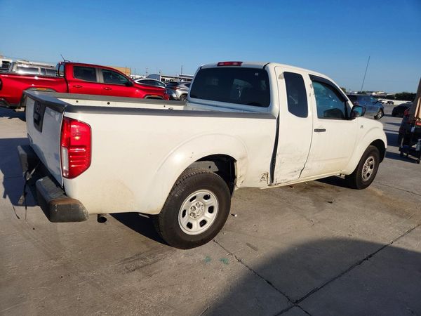 2018 NISSAN FRONTIER