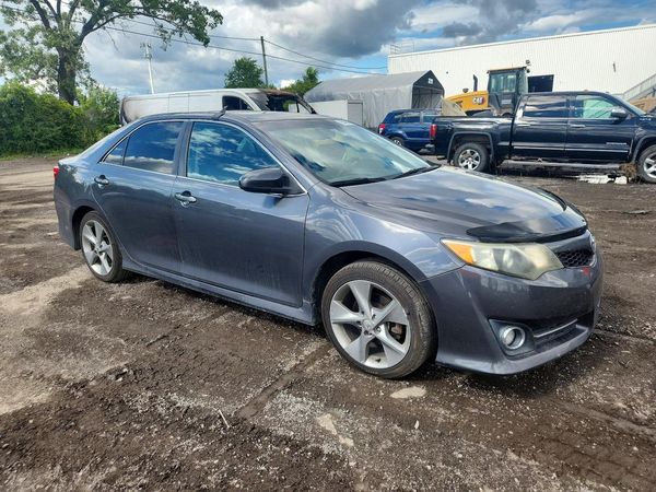 2012 TOYOTA CAMRY — Passenger 3/4
