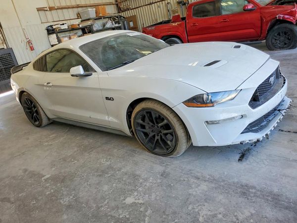 2020 FORD MUSTANG