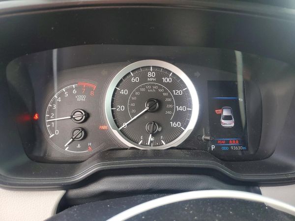 2021 TOYOTA COROLLA
