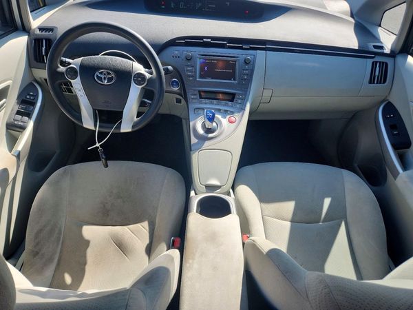 2014 TOYOTA PRIUS