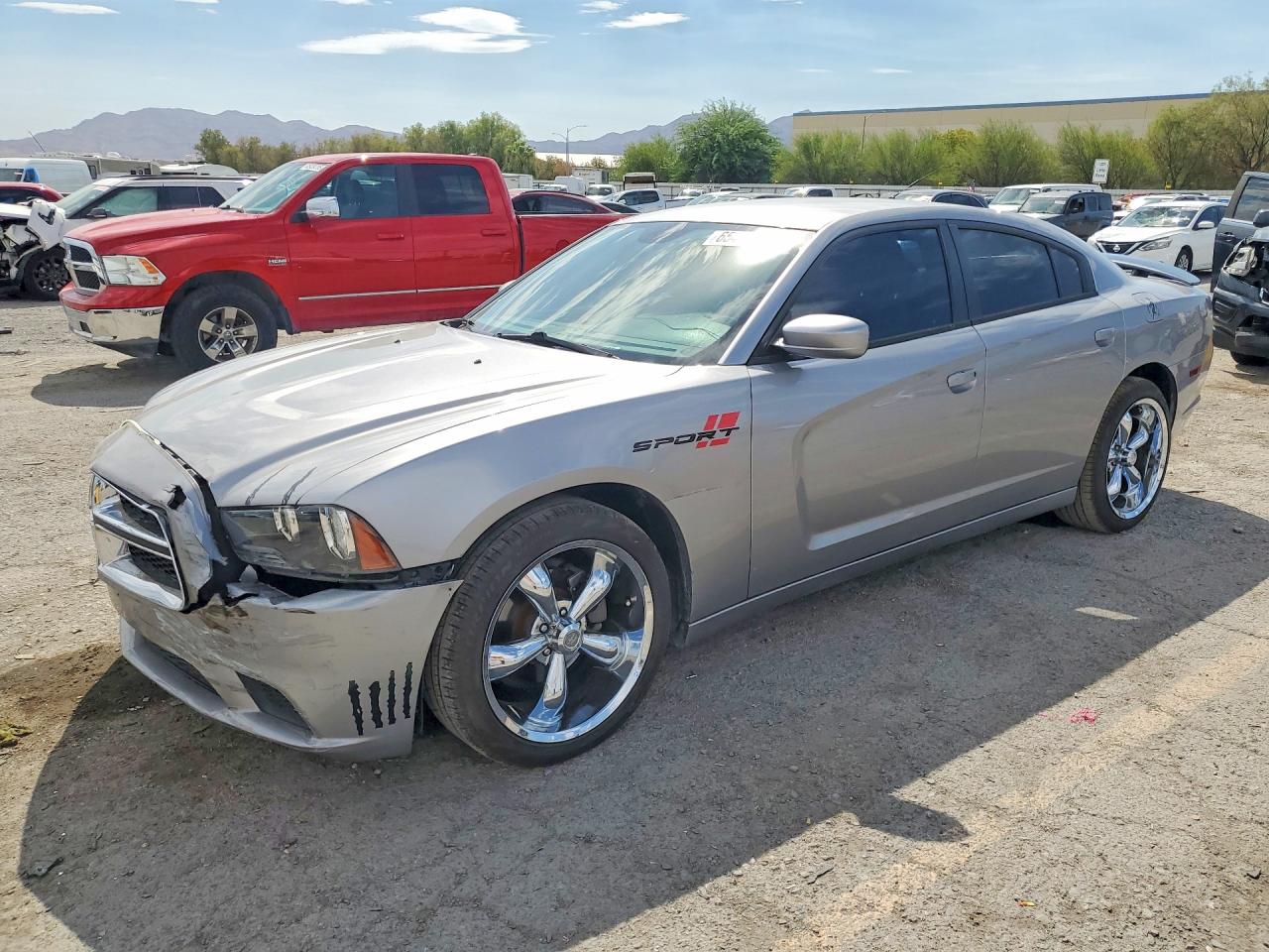 2013 DODGE CHARGER