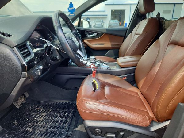 2018 AUDI Q7 quattro Prestige