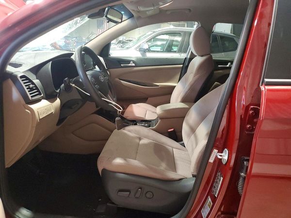 2019 HYUNDAI TUCSON