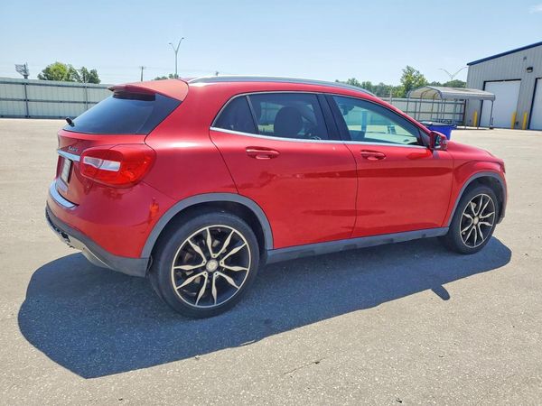 2015 MERCEDES-BENZ GLA GLA250 4-MATIC