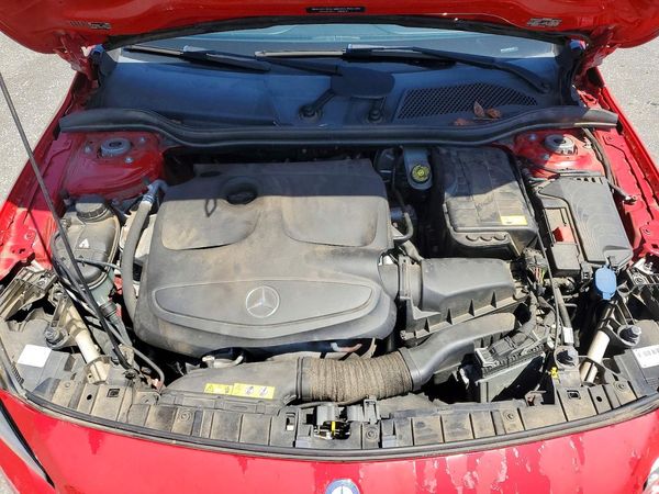 2015 MERCEDES-BENZ GLA GLA250 4-MATIC
