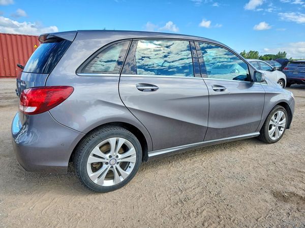 2015 MERCEDES-BENZ B B250