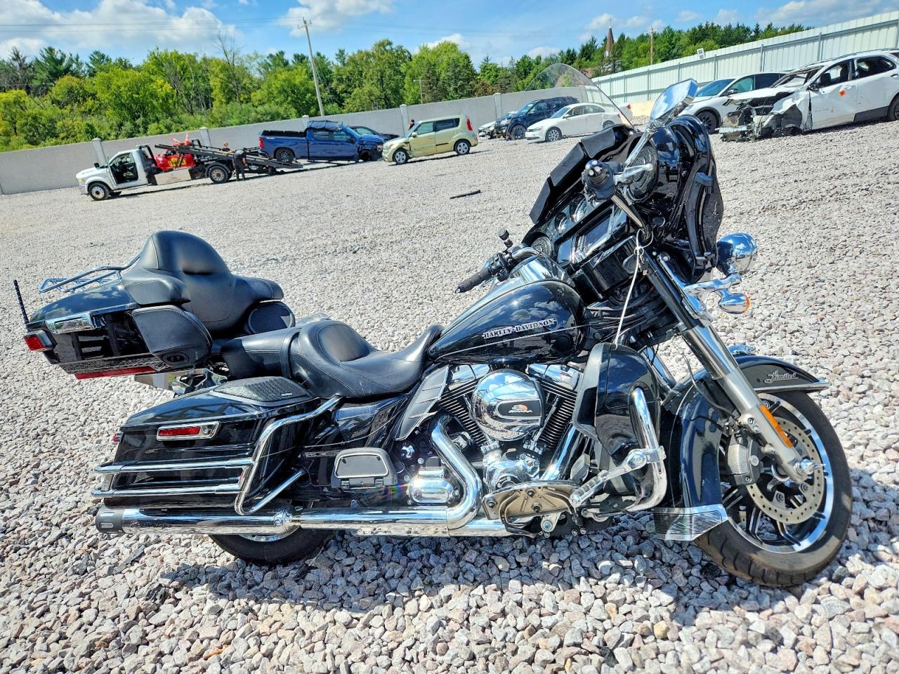 2015 HARLEY-DAVIDSON FLHTK