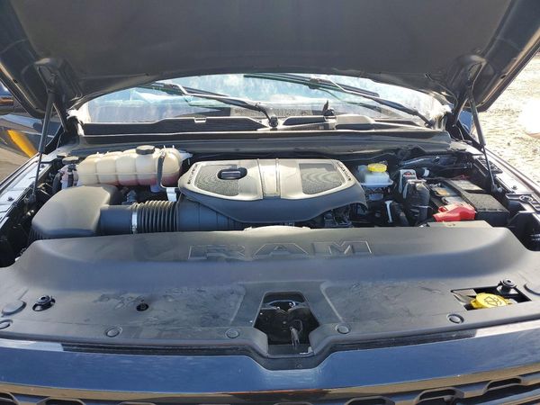 2026 RAM 1500 Big Horn/Lonestar — Engine bay