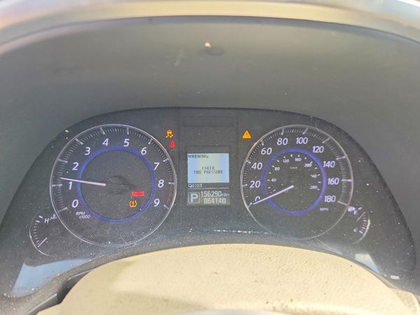2015 INFINITI QX70