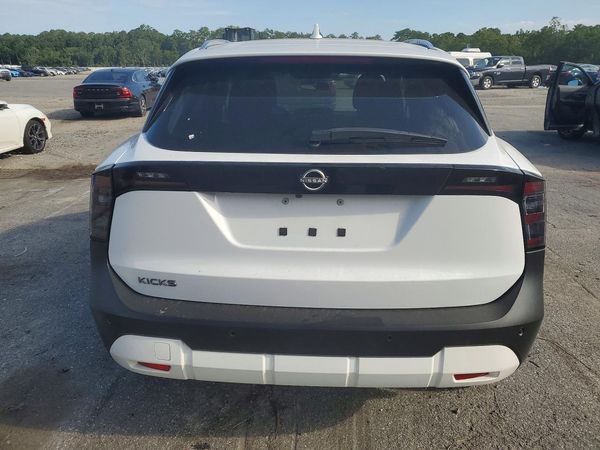 2025 NISSAN KICKS SV
