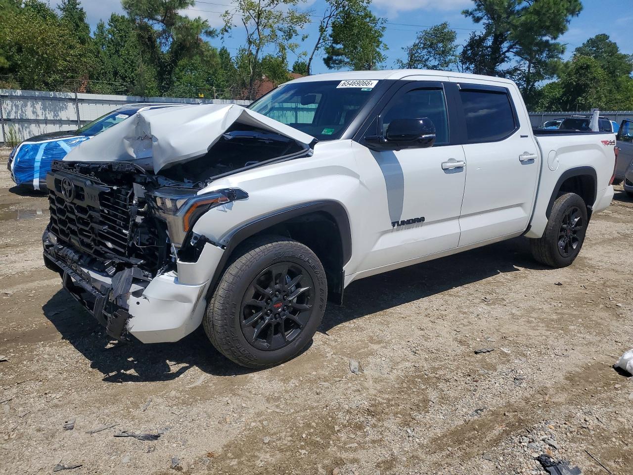 2024 TOYOTA TUNDRA