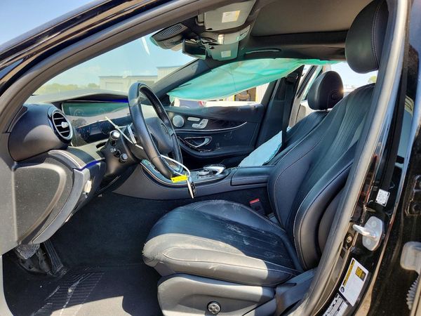 2025 MERCEDES-BENZ 300