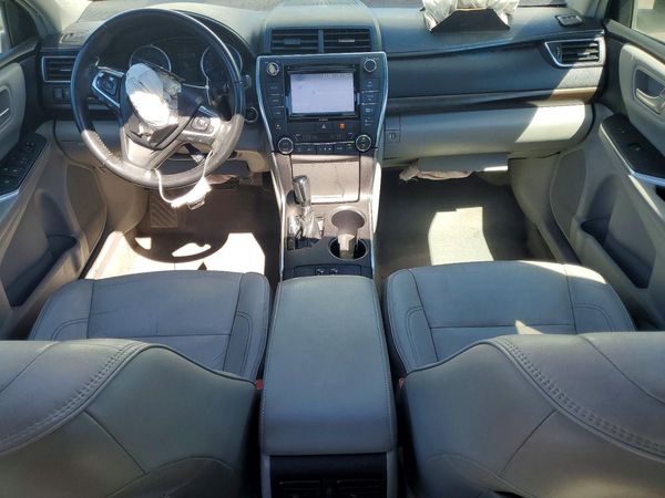2016 TOYOTA CAMRY