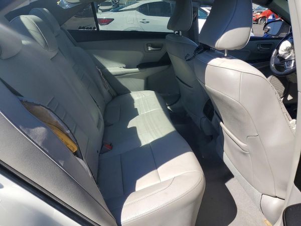 2016 TOYOTA CAMRY