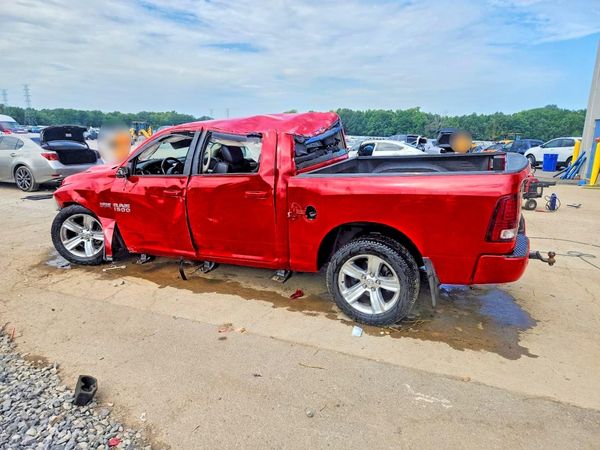 2016 RAM 1500 Sport
