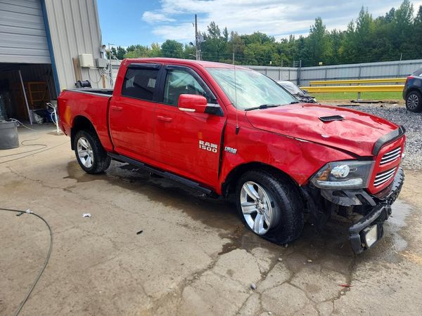 2016 RAM 1500 Sport