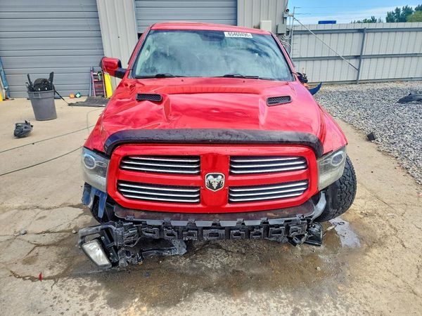 2016 RAM 1500 Sport