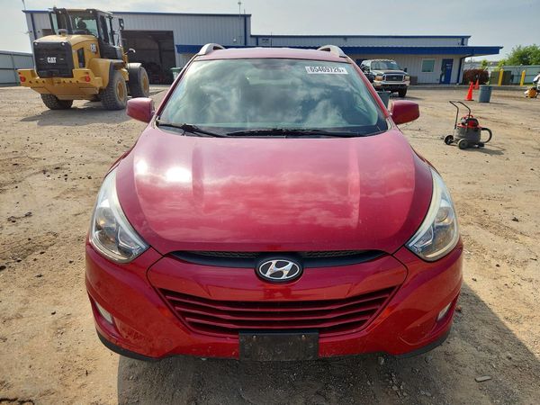 2015 HYUNDAI TUCSON GLS (Middle)