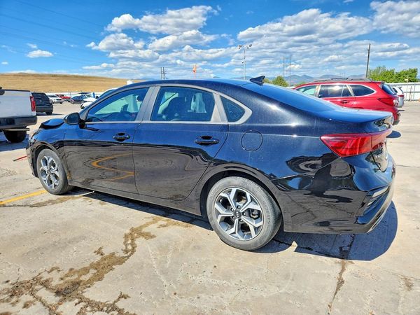 2021 KIA FORTE FE, LXS