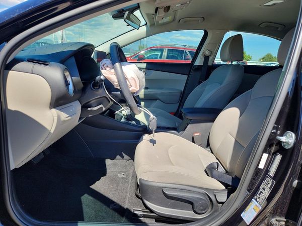 2021 KIA FORTE FE, LXS