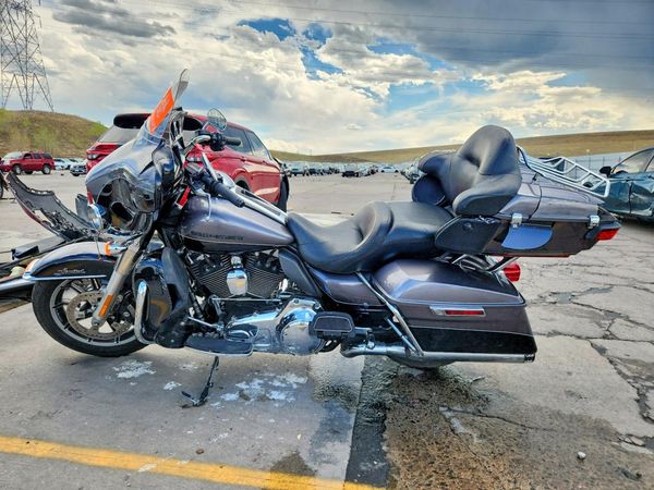 2014 HARLEY-DAVIDSON FLHTK