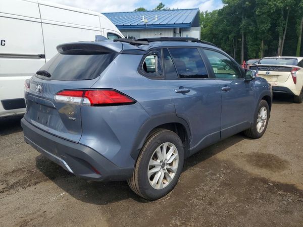 2022 TOYOTA COROLLA CROSS