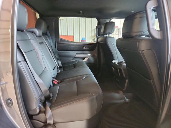 2025 TOYOTA TUNDRA