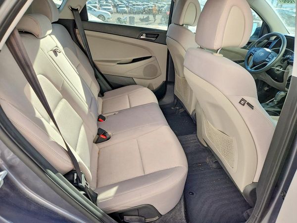2017 HYUNDAI TUCSON
