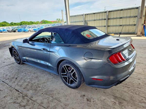 2020 FORD MUSTANG
