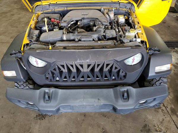 2019 JEEP WRANGLER Sport — Engine bay