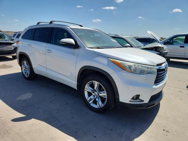 2015 TOYOTA HIGHLANDER