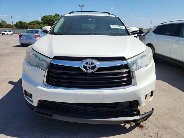 2015 TOYOTA HIGHLANDER