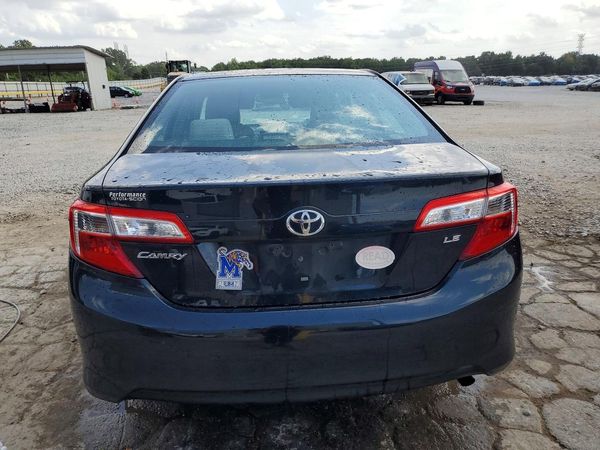 2012 TOYOTA CAMRY