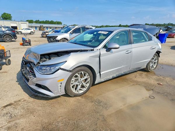 2023 HYUNDAI SONATA