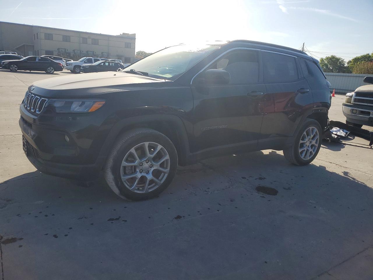 2024 JEEP COMPASS