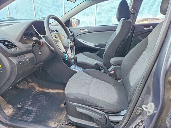 2012 HYUNDAI ACCENT GL (Middle-low grade)