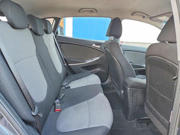2012 HYUNDAI ACCENT GL (Middle-low grade)