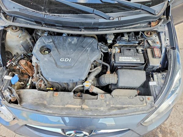 2012 HYUNDAI ACCENT GL (Middle-low grade)
