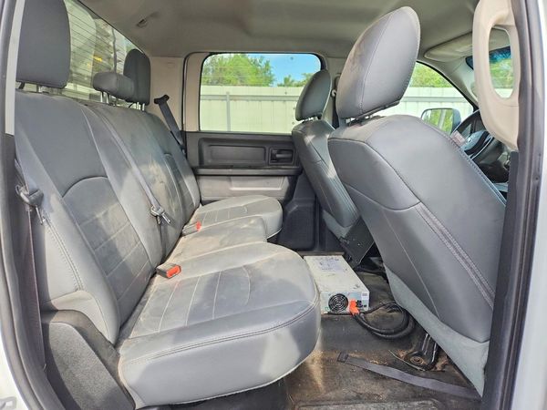 2016 RAM 2500 ST CREW CAB 4X4