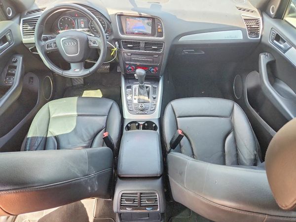 2012 AUDI Q5