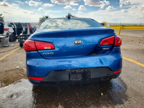 2015 KIA FORTE KOUP
