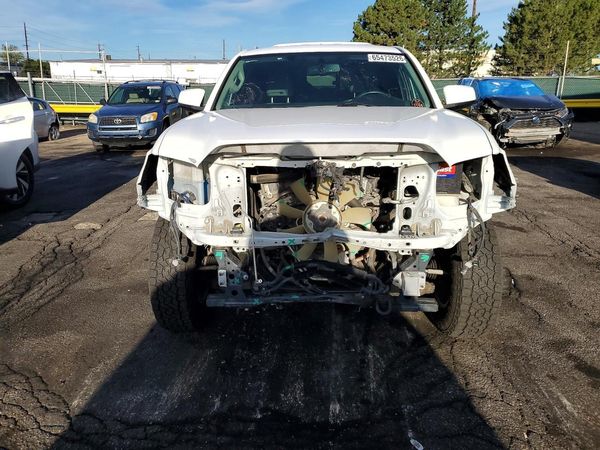 2017 TOYOTA TACOMA