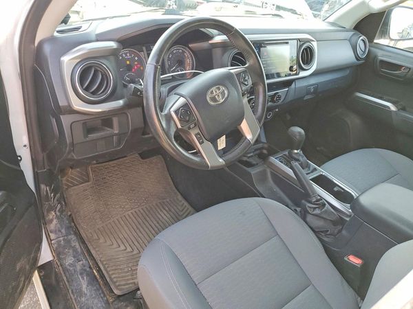 2017 TOYOTA TACOMA