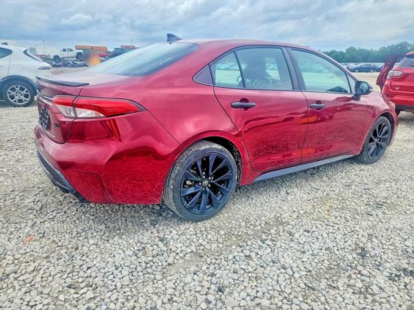 2022 TOYOTA COROLLA