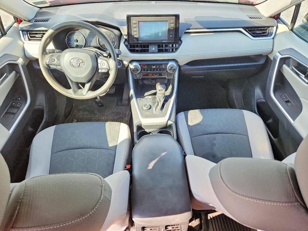 2020 TOYOTA RAV4 XLE HV
